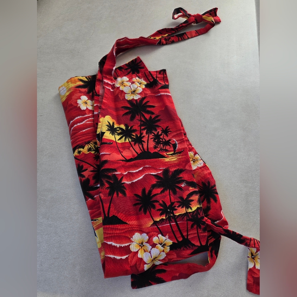 Magnum PI Style/Chefs Apron/tropical Apron/bbcue Funtime/Palm Trees/handmade